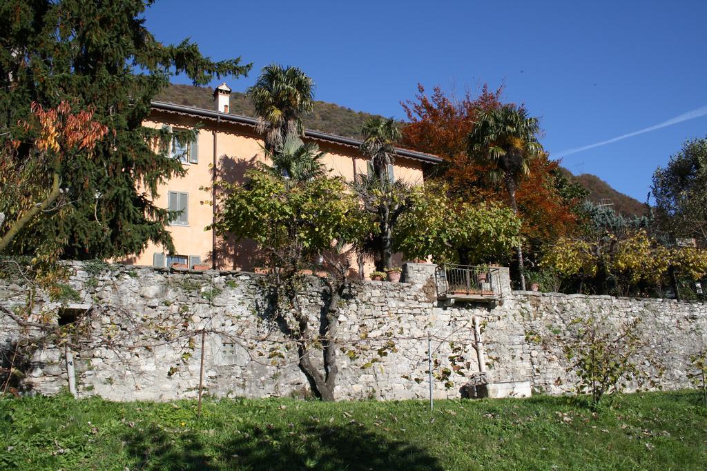 Antico Glicine B&B Maslianico Екстер'єр фото
